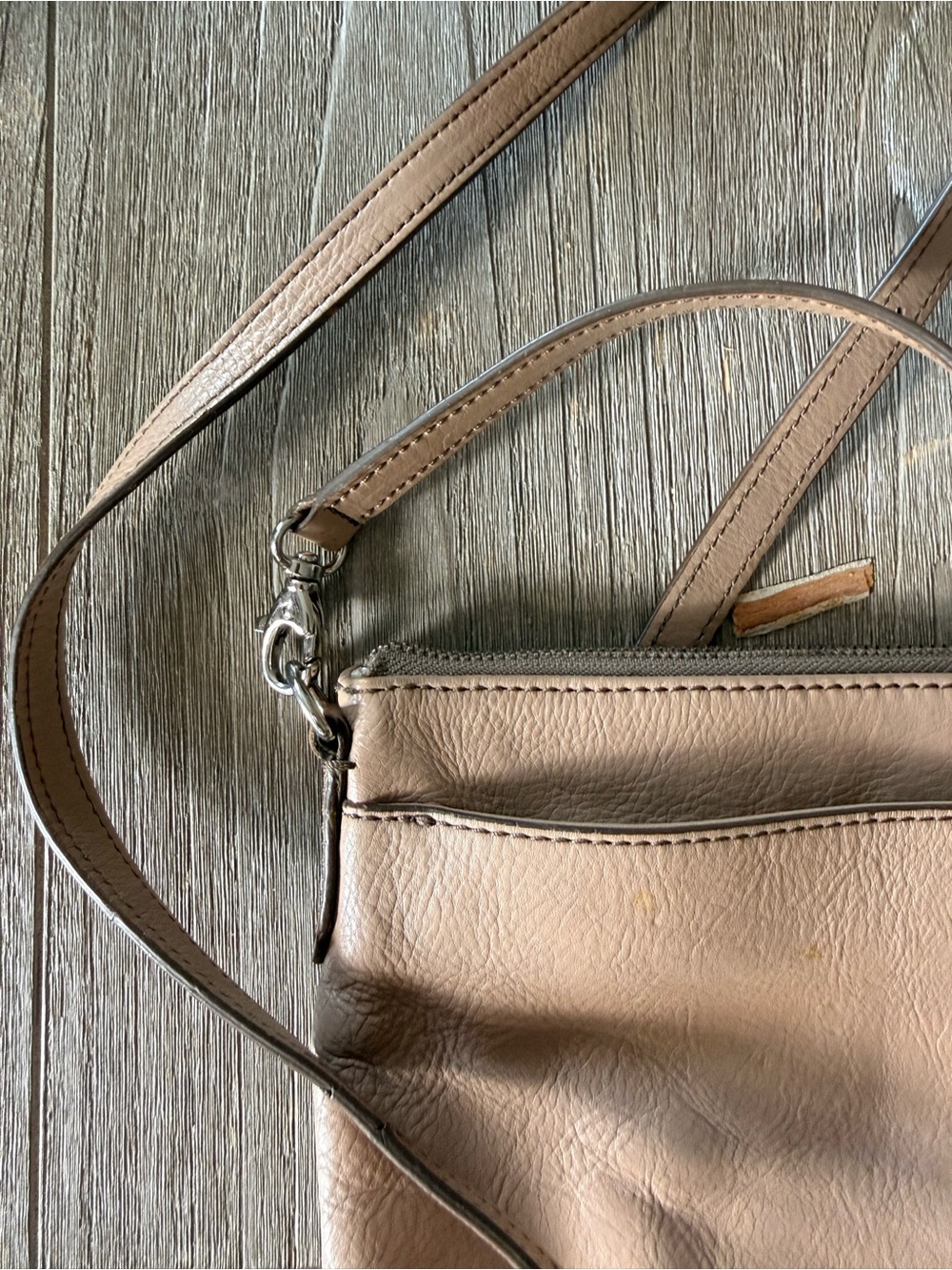 Fossil Fiona Leather Crossbody Bag with Adjustable Strap‎ Tan - Picture 3 of 10